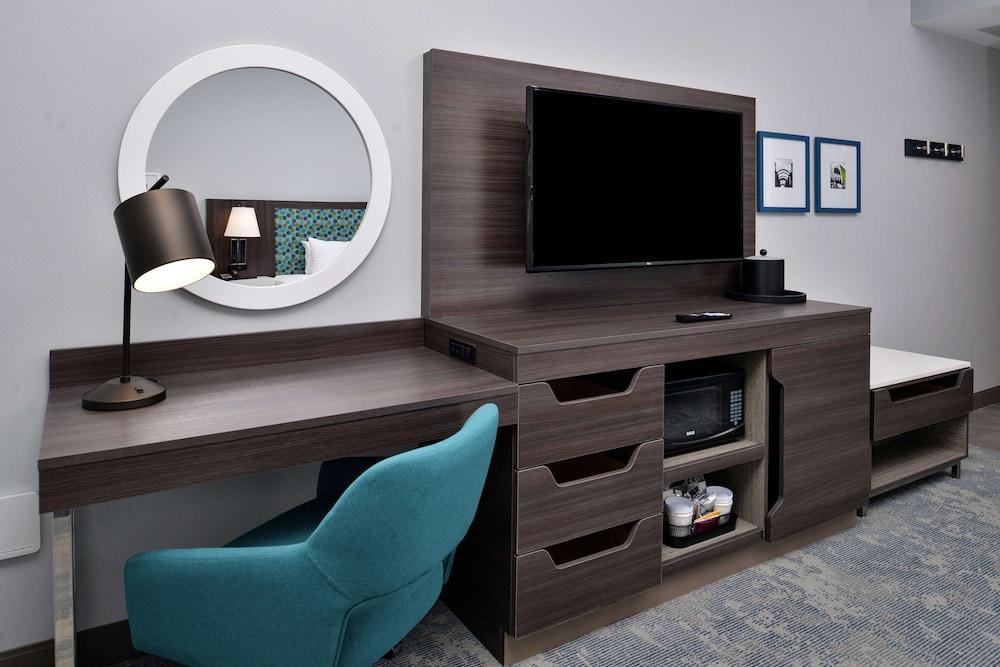 Hampton Inn & Suites Gainesville Downtown Экстерьер фото