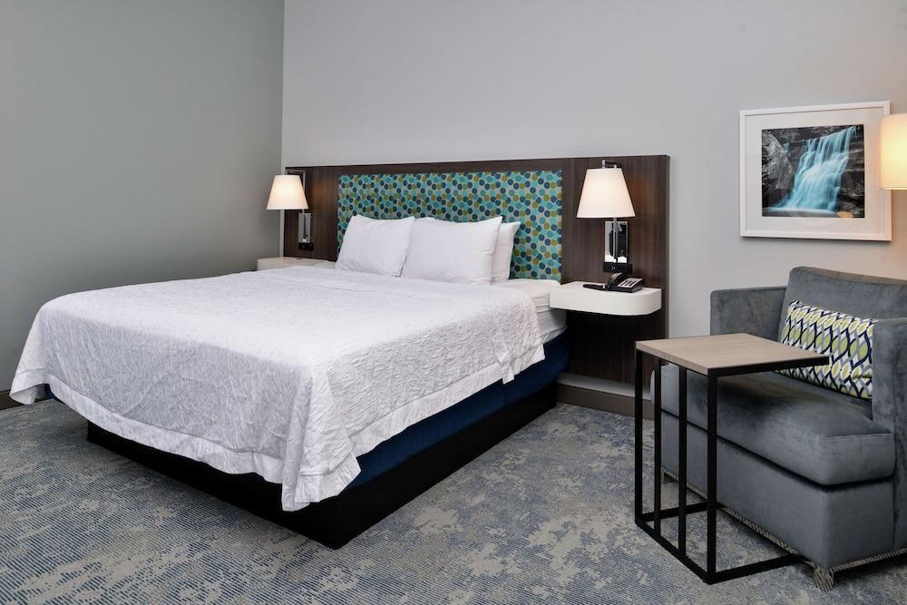 Hampton Inn & Suites Gainesville Downtown Экстерьер фото