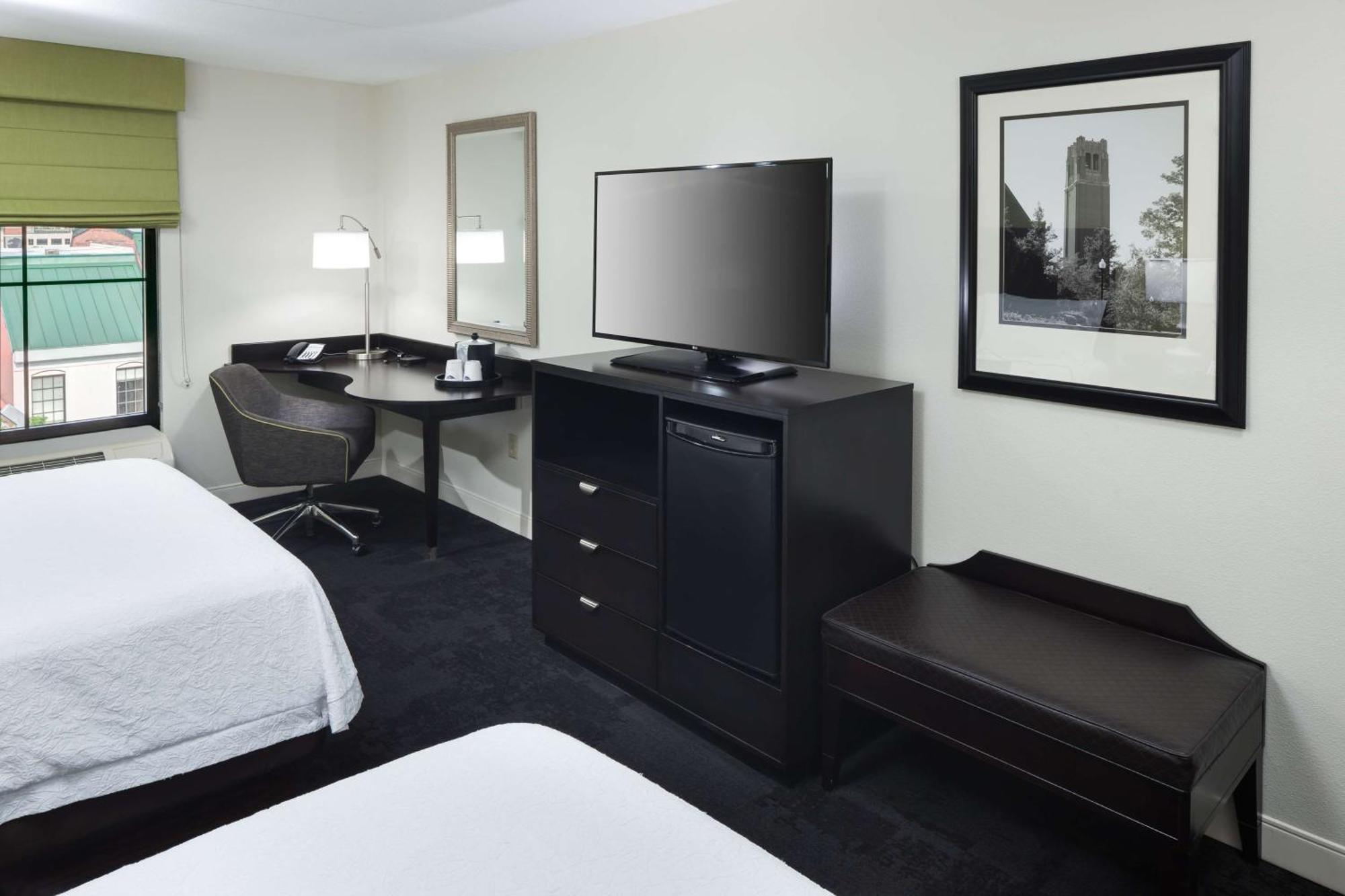 Hampton Inn & Suites Gainesville Downtown Экстерьер фото