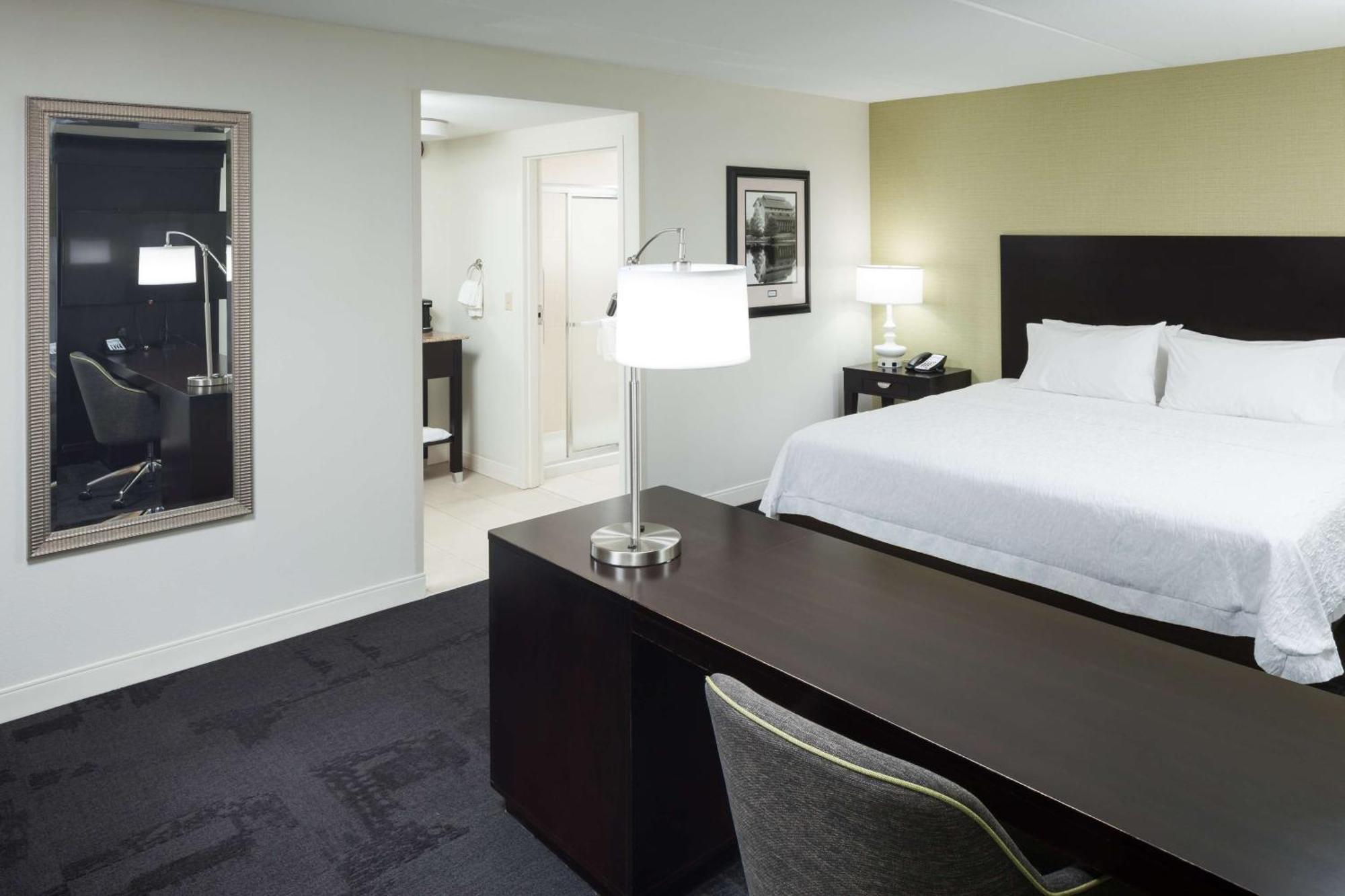 Hampton Inn & Suites Gainesville Downtown Экстерьер фото