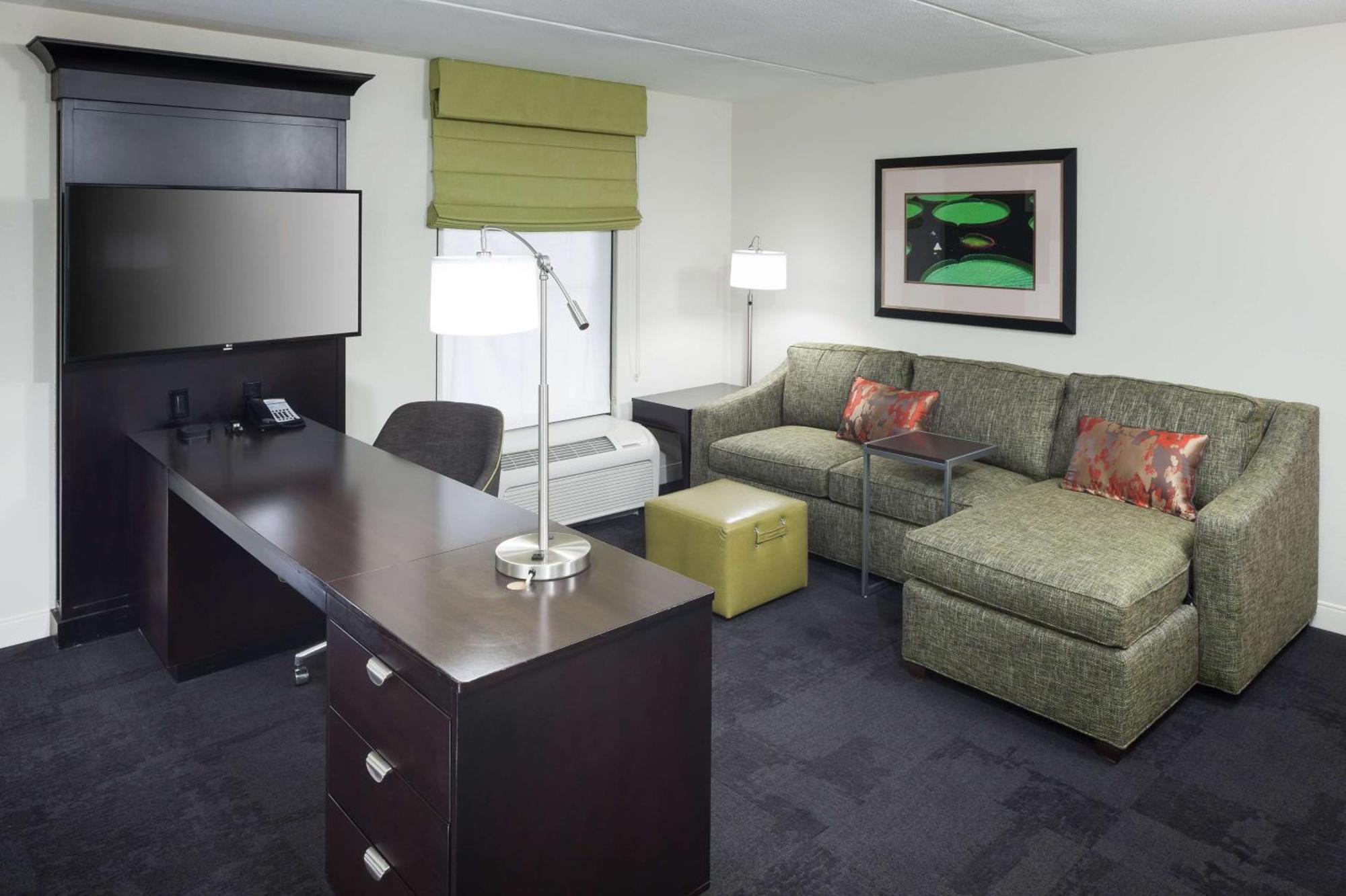 Hampton Inn & Suites Gainesville Downtown Экстерьер фото