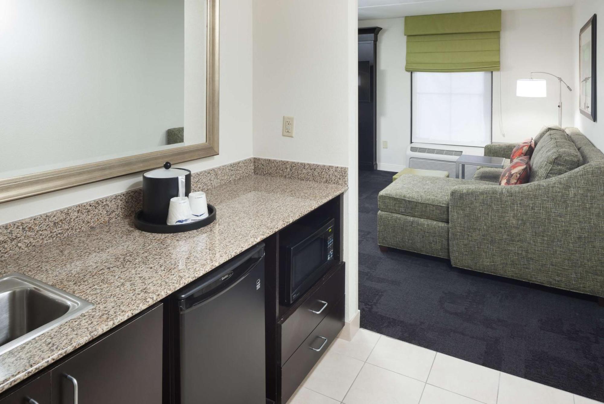 Hampton Inn & Suites Gainesville Downtown Экстерьер фото