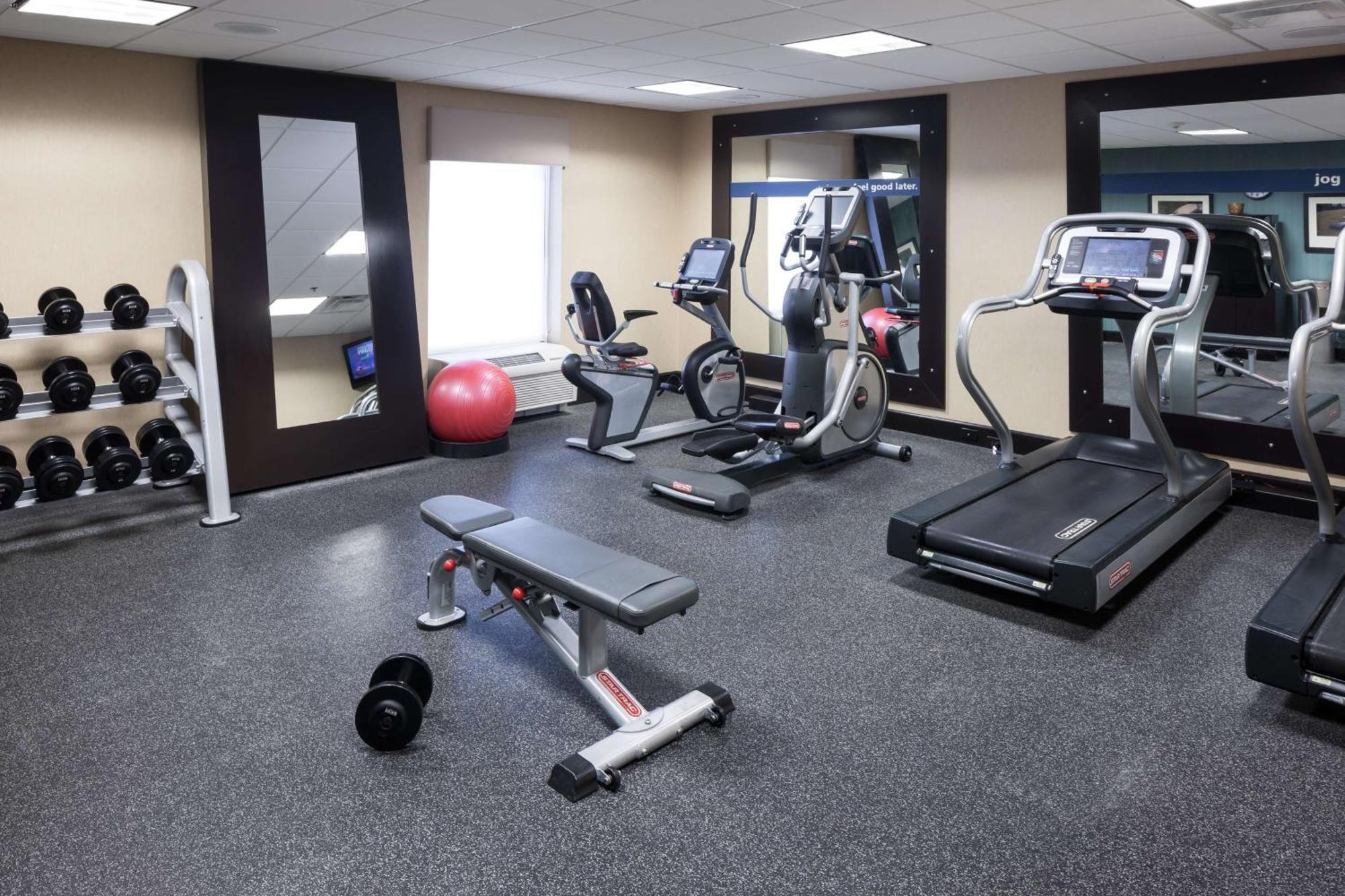 Hampton Inn & Suites Gainesville Downtown Экстерьер фото