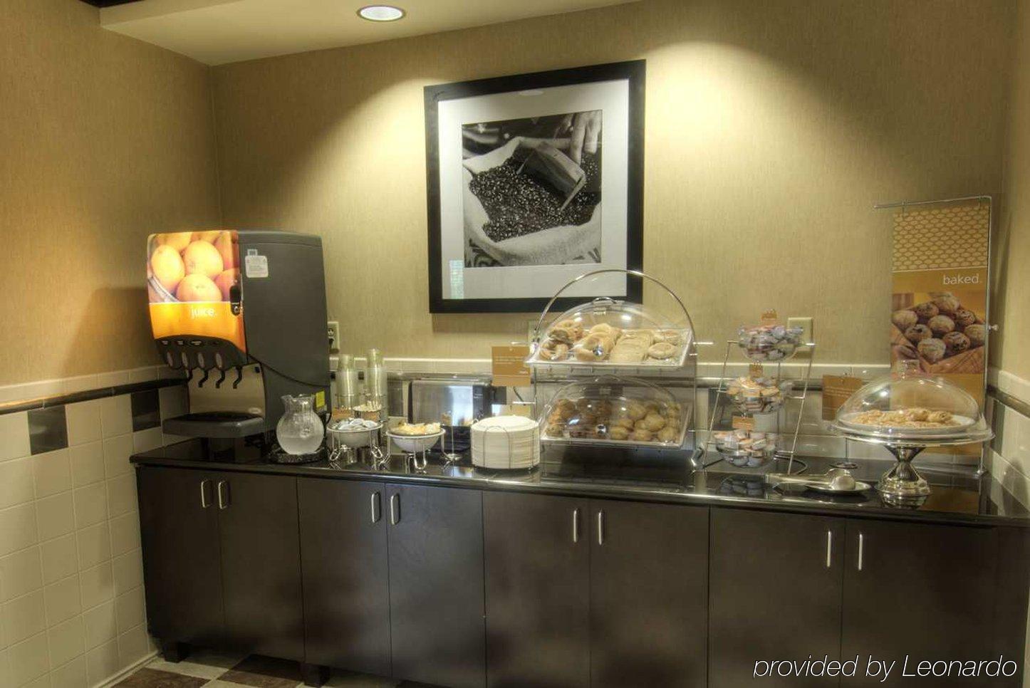 Hampton Inn & Suites Gainesville Downtown Ресторан фото