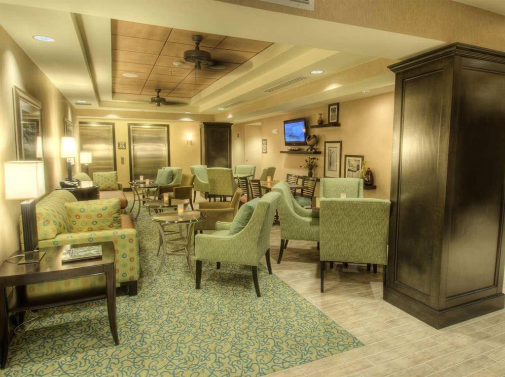 Hampton Inn & Suites Gainesville Downtown Интерьер фото