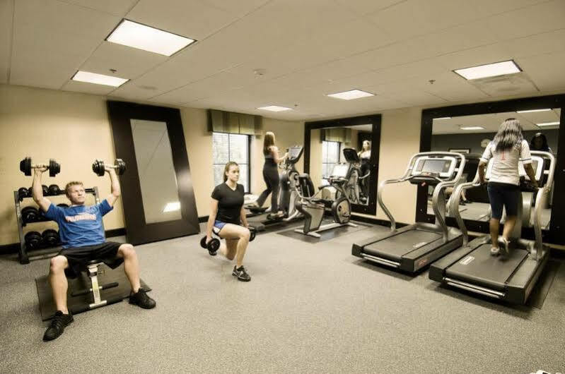 Hampton Inn & Suites Gainesville Downtown Экстерьер фото
